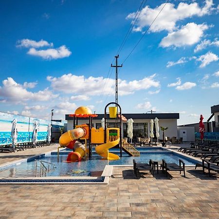 فندق Meliss Events كرايوفا المظهر الخارجي الصورة