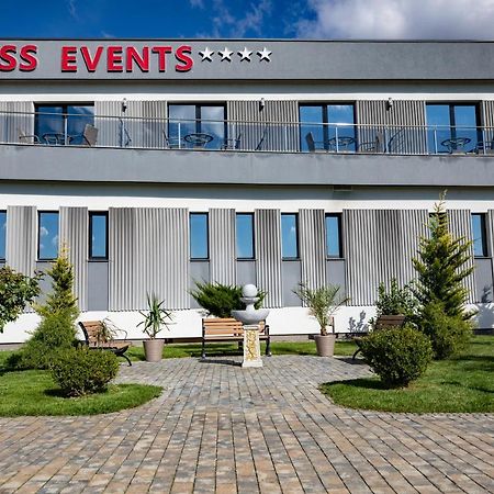 فندق Meliss Events كرايوفا المظهر الخارجي الصورة